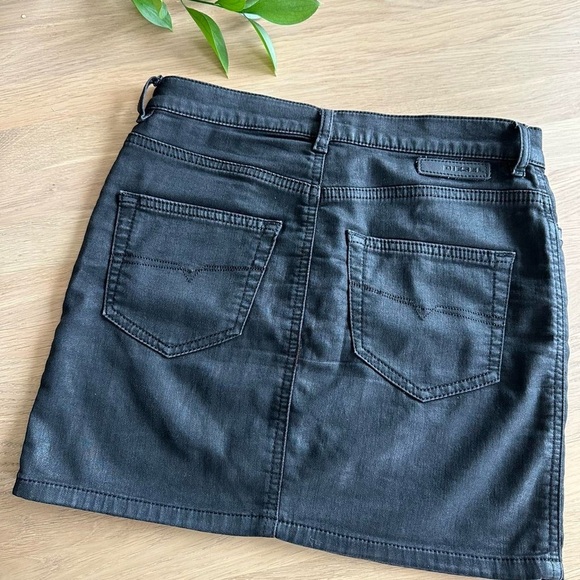 Vintage Diesel black denim mini skirt 
size  23 - Picture 2 of 4